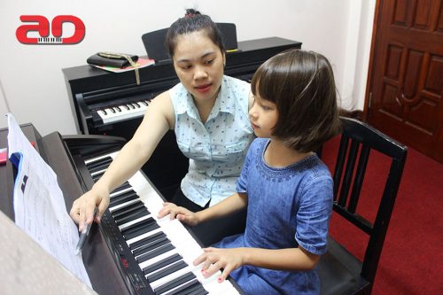 Học đàn Piano dành cho bé