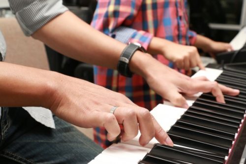 Học đàn piano - lựa chọn hàng đầu của các bậc phụ huynh