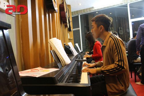 Lời khuyên hữu ích cho những người học piano cơ bản 